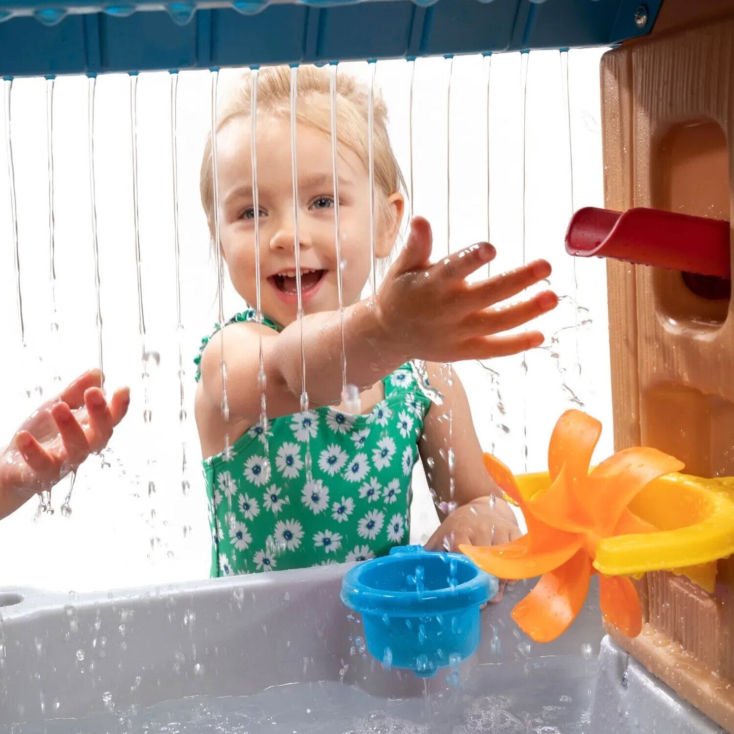 Step2 - Signature Rain Showers Splash Tub