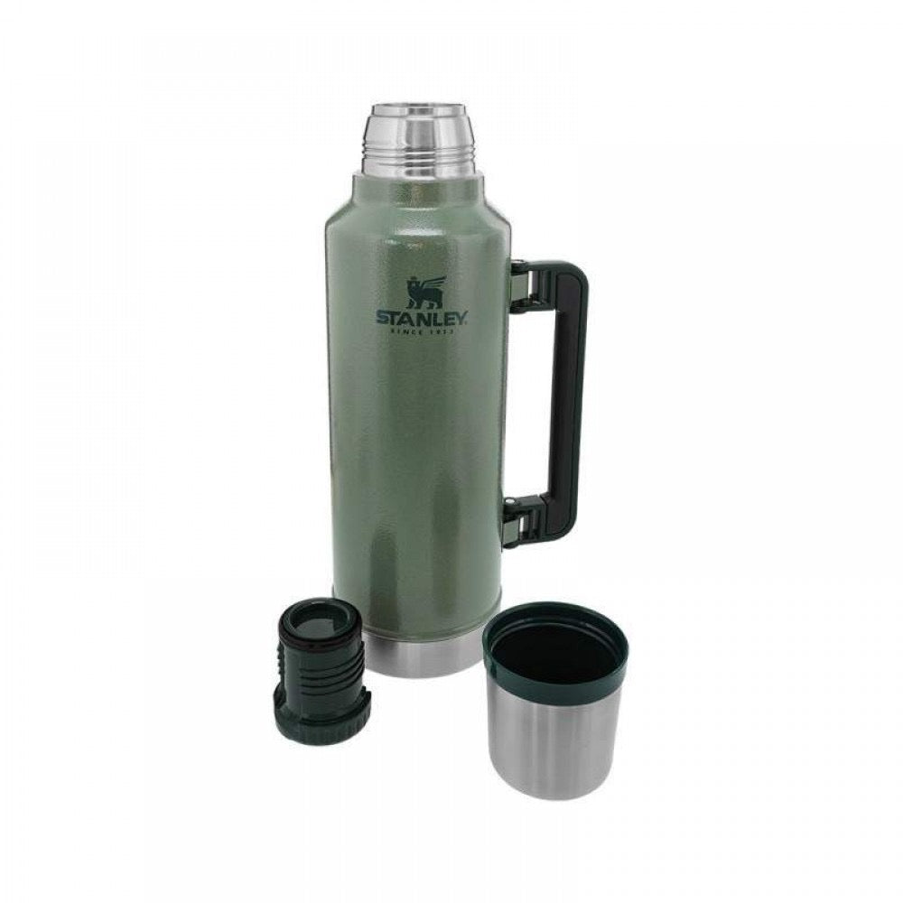 Stanley - The Legendary Classic Bottle | Hammer tone Green | 1.9L