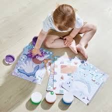 Hape - Finger Painting