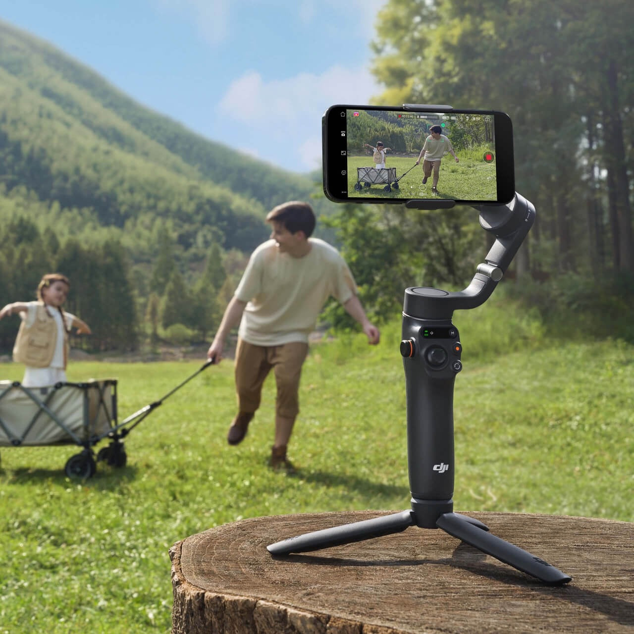 DJI - Osmo Mobile 6 | 3-Axis Stabilizer for Smartphones | White