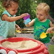 Step2 - Crabbie Sand Play Table