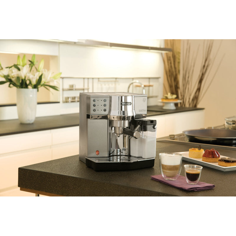 De'Longhi - Delonghi Expresso Maker Pump Driven & Cappuccino Machine 1450W