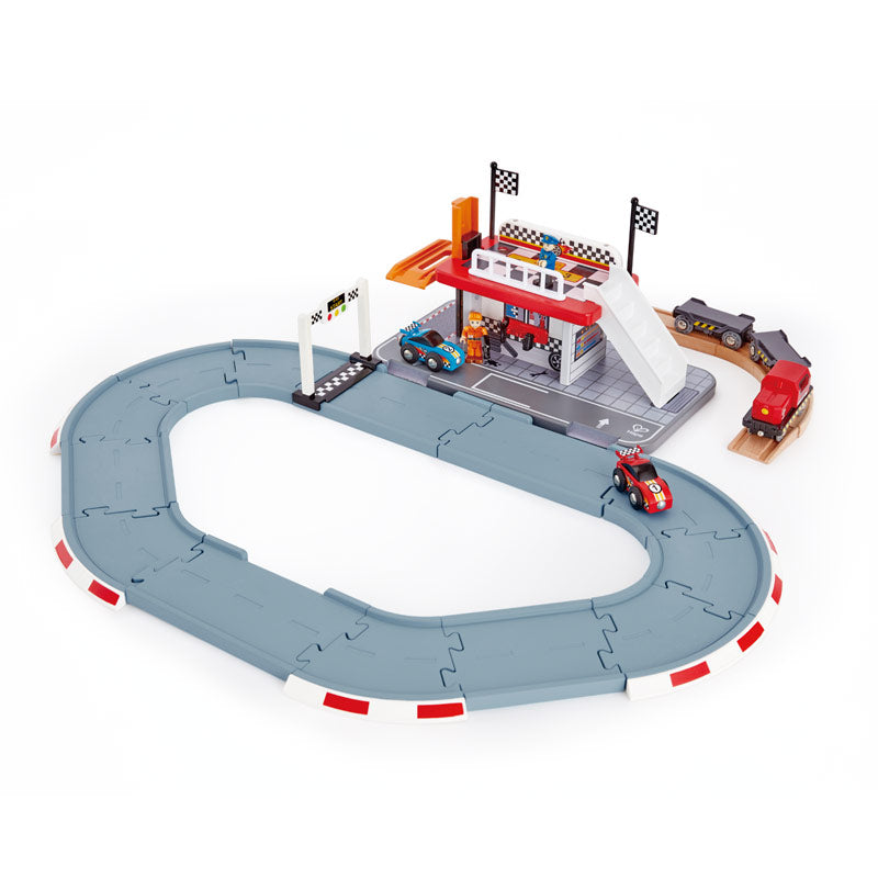 Hape - Race Track Station